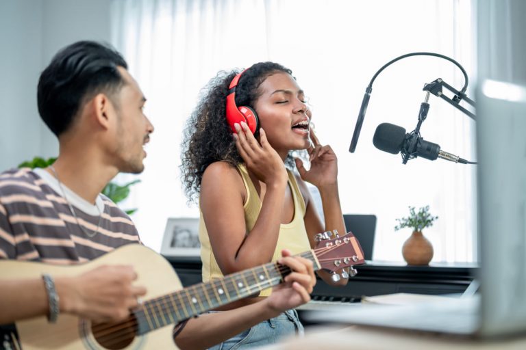 Why You Struggle to Sing in Tune and How to Fix It